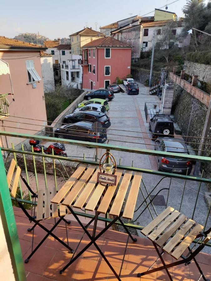 Tra Alpi Apuane E Cinque Terre.. Casetta Renata! Βίλα Valeriano Lunense Εξωτερικό φωτογραφία